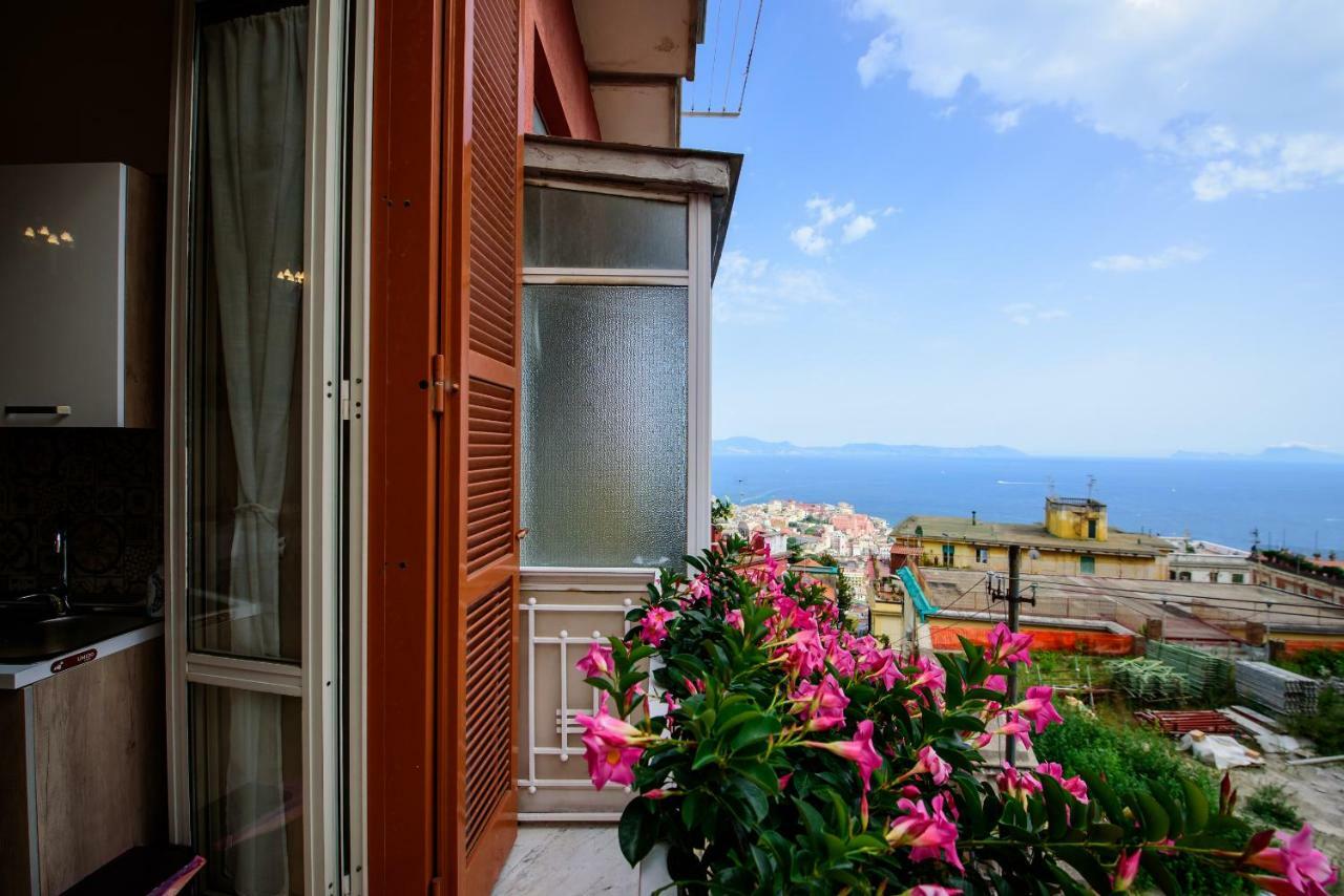 Appartamento Panoramico "Il Glicine" Napoli Eksteriør bilde